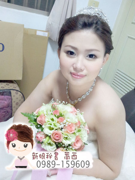 結婚補請-白紗進場造型.新秘.萳西