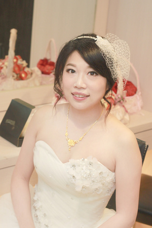 黑髮新娘.沒染頭髮.三重.蘆洲.新秘.萳西.Nancy