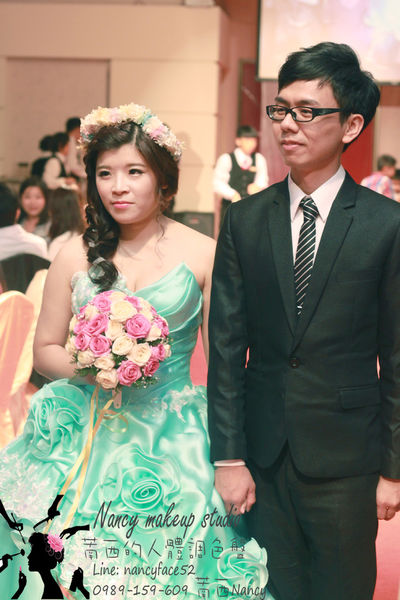 敬酒.花圈.浪漫.新娘.造型 敬酒.花圈.浪漫.新娘.造型